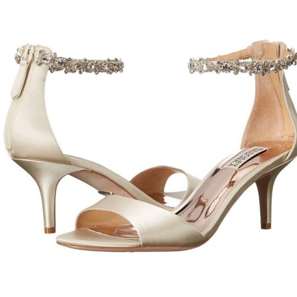 Badgley Mischka Geranium Satin Ankle Strap Heels Shoes Women Formal 8 1/2 - Picture 1 of 10